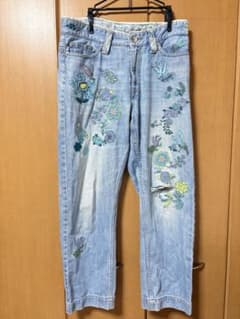 刺繍入り ライトブルー デニムパンツのサムネイル