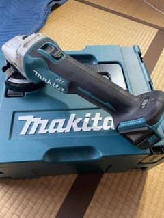 マキタ　マキタ  GA404D  充電式ディスクグラインダー　18Vのサムネイル