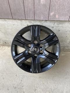 4本セット TOYOTA ハイラックスMC後　純正ホイールのサムネイル