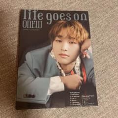 ONEW Life goes on 日本初アルバムのサムネイル