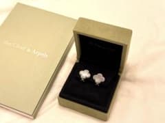 Van Cleef & Arpels アルハンブラ マザーオブパール×WGのサムネイル