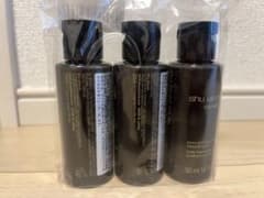 【新品】シュウウエムラ　ブラッククレンジングオイル 50ml×3のサムネイル