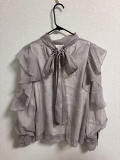 INGNI フリルリボン付きグレー長袖のサムネイル