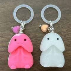 おてぃん様めじるしアクセサリー 2個セットのサムネイル