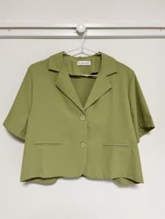 【SHEIN】ショート丈ジャケットのサムネイル