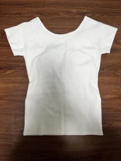 カップ付きTシャツ　白のサムネイル