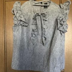 フリル袖 半袖ブラウス グレー Mサイズのサムネイル