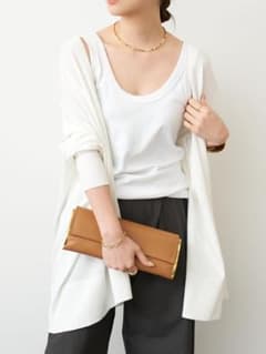 新品・紙タグ付】ドゥーズィエムクラスのshake codeショートカーデ/Wh