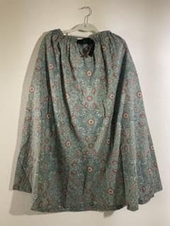 コロンビア　はっ水　花柄ロングスカートのサムネイル