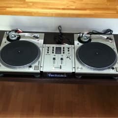 Technics ターンテーブルミキサーセットです。のサムネイル
