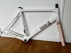 【サーベロRS Giro d'Italia centoanni Cervelo】のサムネイル