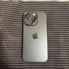 iPhone15 Pro ブラック　残量 88パー　apple simフリーのサムネイル