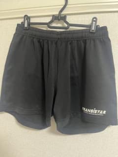 TRANSISTAR ブラック、赤ショートパンツ 青のアシックスズボン3点セットのサムネイル