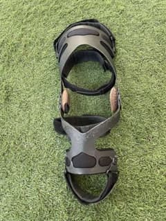 膝　サポーター　ニーブレス　右脚のサムネイル