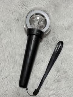 TAEMIN 公式ペンライト オフィシャルボックス付きのサムネイル