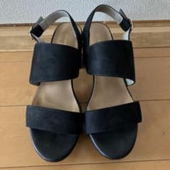 黒のストラップサンダル M ヒール7cmのサムネイル