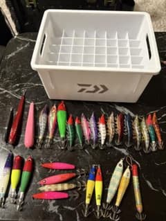 イカメタル.バチコン用品　 スッテ.ドロッパー30個以上 ダイワ収納ケース付き イカメタル.バチコン用品 スッテ.ドロッパー30個以上 ダイワ収納