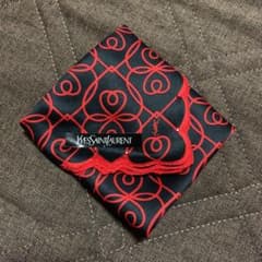 s@e様専用　YVES SAINT LAURENTハンカチのサムネイル