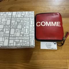 COMME des GARCONS レッド二つ折り財布のサムネイル