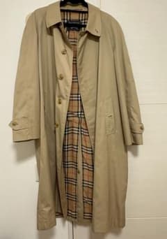 Burberry ベージュ トレンチコートのサムネイル
