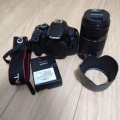 【望遠レンズ付き】Canon EOS KISS X6iのサムネイル
