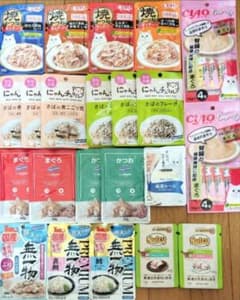 ③ 猫ちゃんのフード＆おやつ たっぷり 22点セットのサムネイル