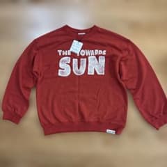 【新品】キッズ　トレーナー　150cmのサムネイル