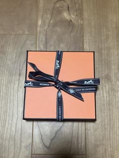 【新品未使用】 HERMES エルメス エルメッセンス 4本セットのサムネイル