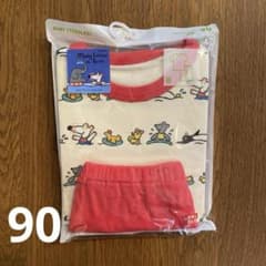 【新品、未使用】　ベビーパジャマ 90㎝　メイシー　赤のサムネイル