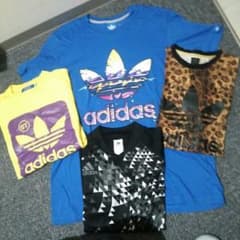 ☆ふみ様専用です☆夏の定番…adidasロゴteeシャツ各種♪のサムネイル