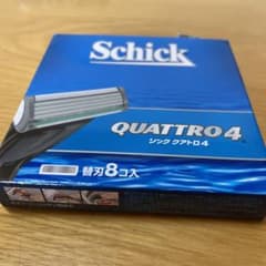 シッククアトロ4 替刃8コ入りのサムネイル