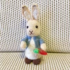 ピーターラビット 羊毛フェルトのサムネイル