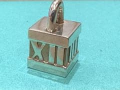 ティファニー アトラス キューブ ペンダント チャーム 南京錠 シルバー