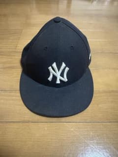 NEW ERA ニューヨークヤンキース キャップ 黒のサムネイル