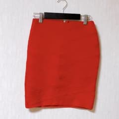 【新品】H&Mミニスカート レッドのサムネイル