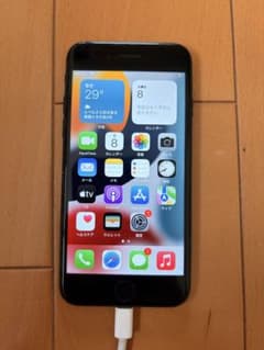 Apple iPhone 7本体 128GBのサムネイル