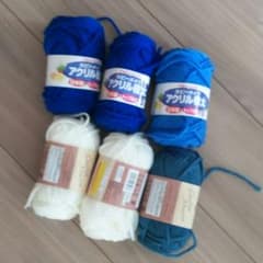 新品！毛糸６玉のサムネイル
