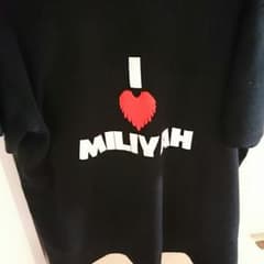最終値下げ！加藤ミリヤ Ｔシャツのサムネイル