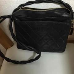シャネルバッグ正規品のサムネイル