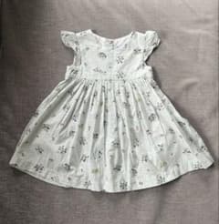 【プチバトー】花柄フリル袖ワンピース 24m/86cmのサムネイル
