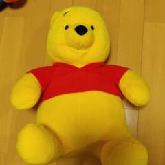 プーさんぬいぐるみのサムネイル