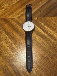 Daniel Wellington 腕時計 クォーツのサムネイル