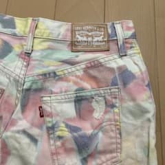 【大幅値下げ】【希少品】LEVI'S 501 ショートパンツのサムネイル