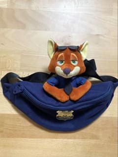 ディズニーストア ニック・ワイルド ボディバッグ ズートピア - メルカリ