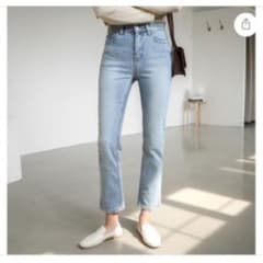 お値下げしました 韓国 デニムパンツのサムネイル