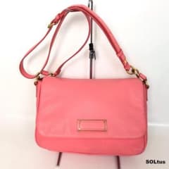 Marc by Marc Jacobs マークバイマークジェイコブスのサムネイル