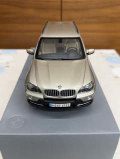 正規品】BMW X5 4.8i E70 ミニカー 1/18 プラチナ・ブロンズ - メルカリ