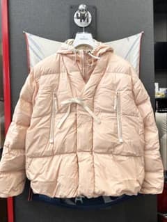 新品未使用 MONCLER GILGAMESH ピンクダウンジャケット 1のサムネイル
