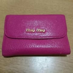 ☆Hina様専用☆ miumiu 二つ折財布のサムネイル
