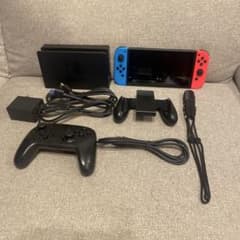 Nintendo Switch 本体セット　プロコン・SDカード付きのサムネイル